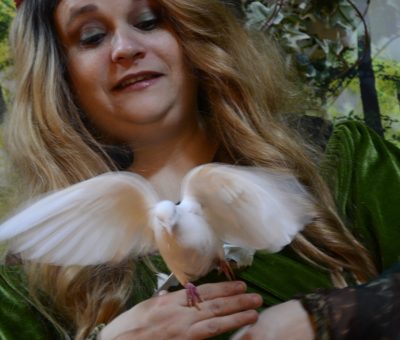 Dame-nature-colombe-vole-jessica-magicienne